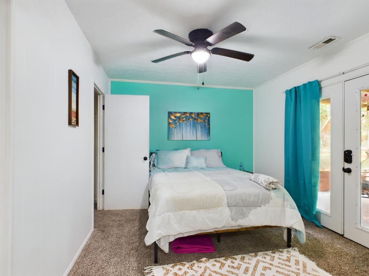 Pine Forest Zen Cottage - 10 Min To Fort Bragg Fayetteville Extérieur photo