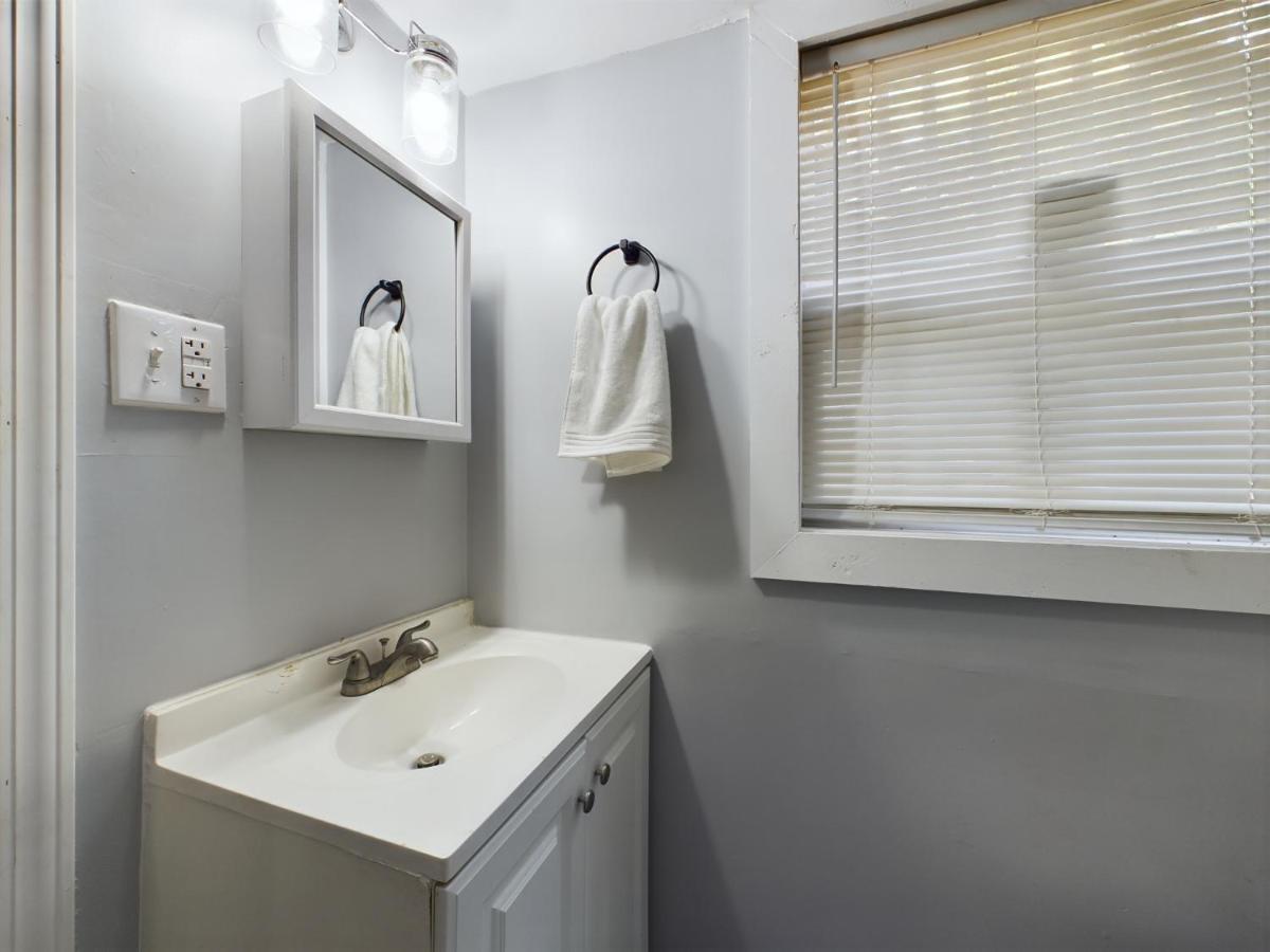 Pine Forest Zen Cottage - 10 Min To Fort Bragg Fayetteville Extérieur photo
