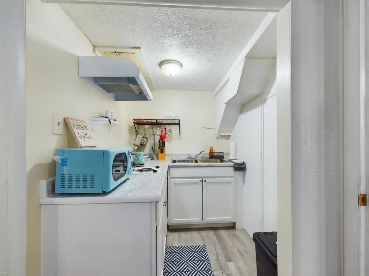 Pine Forest Zen Cottage - 10 Min To Fort Bragg Fayetteville Extérieur photo
